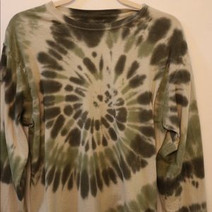 Tie-Dye Green Swirl Long Sleeved Shirt